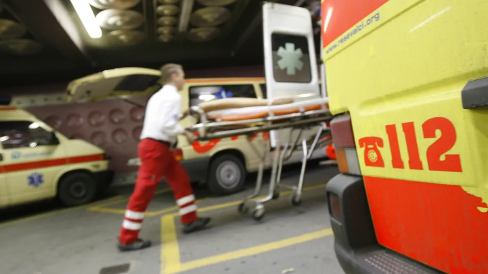 - triaža - re&scaron;evalno vozilo - Urgenca - Urgentni blok - Klinični center Ljubljana (KC),<br>- ilustrativna fotografija - nujna medicinska pomoč - re&scaron;evanje<br><br><br>//FOTO: Matej Pov&scaron;eOPOMBA: ZA OBJAVO V ČASOPISU DNEVNIK