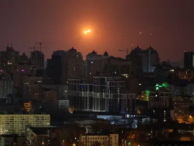 An explosion of a missile is seen in the sky over the city during a Russian missile strike, amid Russia's attack on Ukraine, in Kyiv, Ukraine March 24, 2024. REUTERS/Gleb Garanich