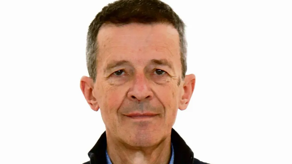 Jože Okorn<br><br>- Redakcija Dnevnik 2024 - portreti za komentarje in kolumne - kolumnisti - komentatorji – novinarji -<br><br> <br><br>//FOTO: Tomaž Skale