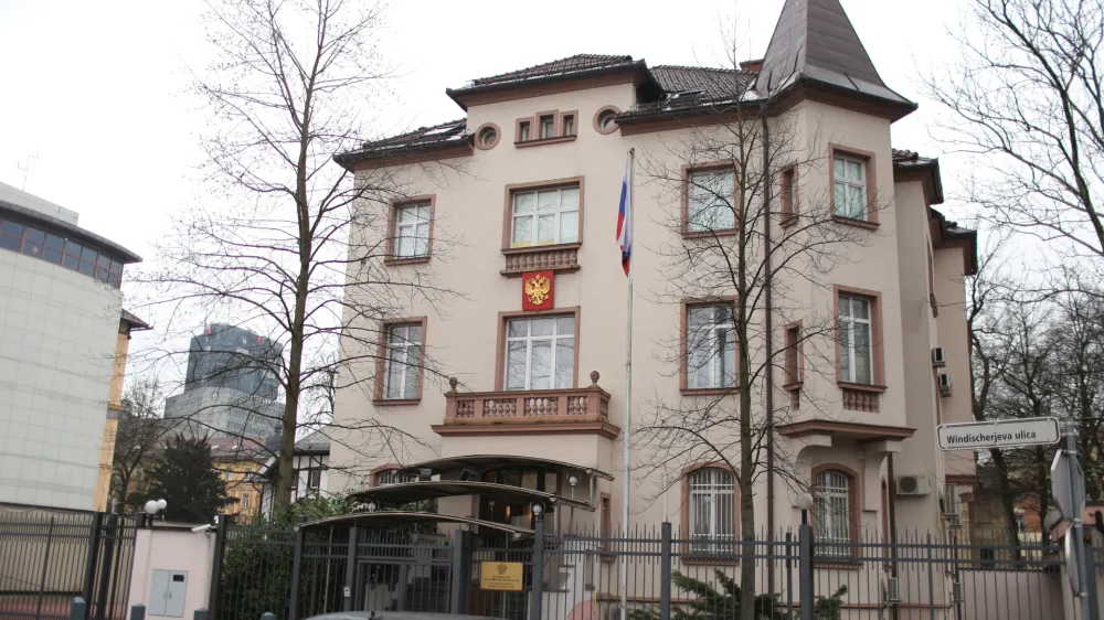 - 29.03.2018 - Veleposlani&scaron;tvo Ruske federacije v Sloveniji &ndash; ruska ambasada - Tom&scaron;ičeva ulica 9//FOTO: Bojan Velikonja