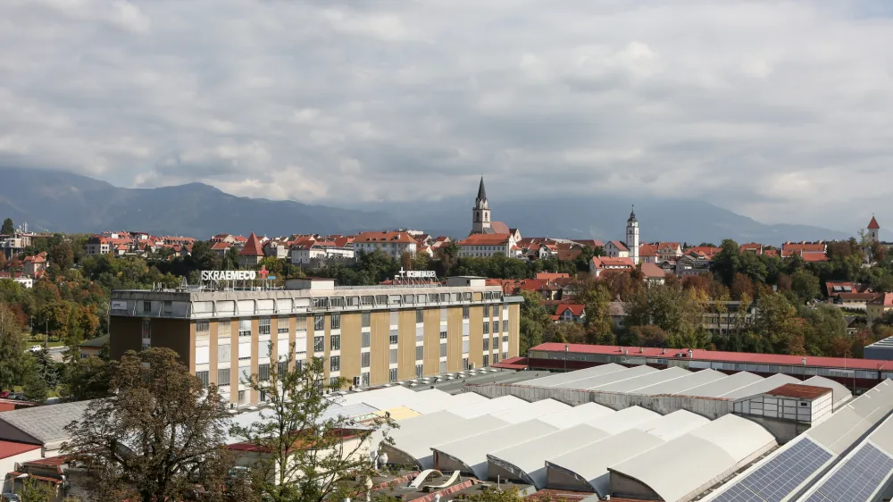 ﻿- panoramski posnetek – panorama - - 04.10.2018 - Mestna občina Kranj - mesto - //FOTO: Luka Cjuha.