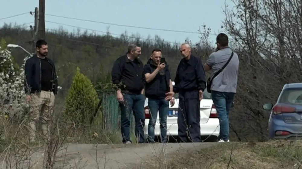 Osumljenca za umor sta s policijo sodelovala v iskalni akciji za malo Danko.