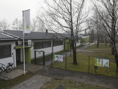 Pri Vrtcu Galjevica bo občina zgradila novo enoto z osmimi vrtčevskimi oddelki. Foto: Luka Cjuha 