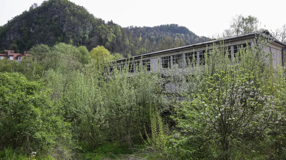 V središču Kamnika, na degradiranem območju nekdanjega industrijskega obrata Utok, načrtujejo objekt s 53 stanovanji.