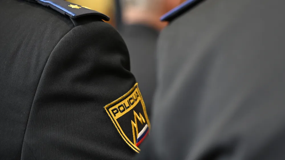 Policija, simbolična fotografija.- 3.04.2024 &ndash; Podelitev medalj policije za hrabrost in požrtvovalnost. Policijska akademija, Tacen. //FOTO: Nik Erik Neubauer