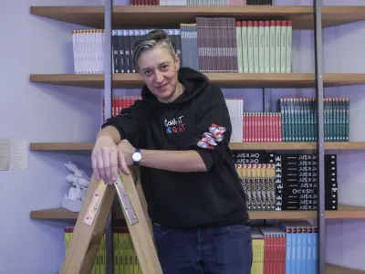 - 12.12.2022 - Anja Zag Golob, pesnica, urednica, kritičarka, dramaturginja in prevajalka  //FOTO: Jaka GasarOPOMBA: DNEVNIKOV OBJEKTIV – INTERVJU 2022