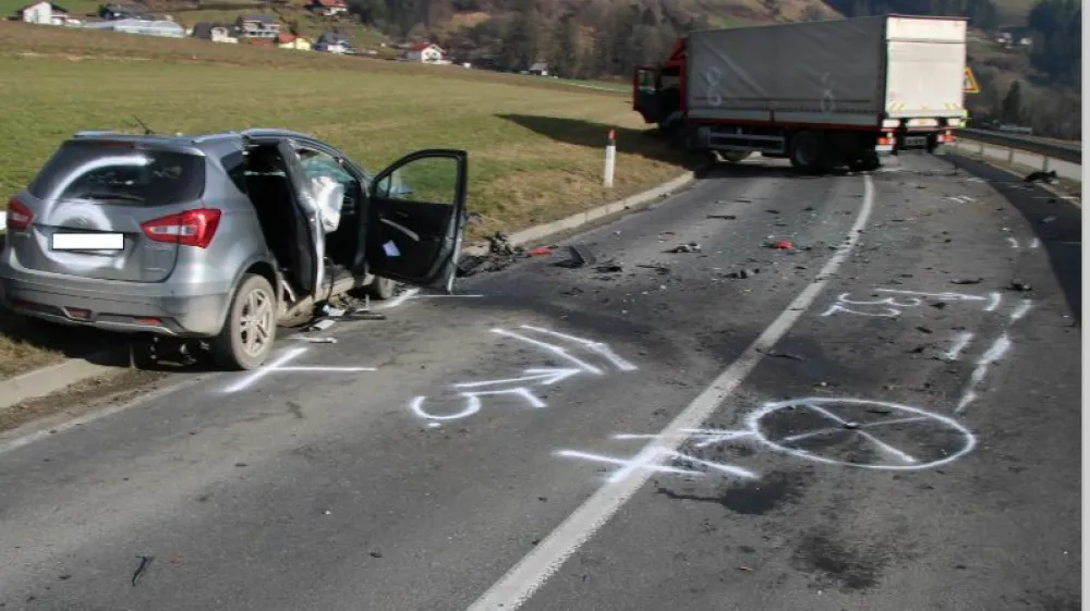 smrtna prometna nesreča Muta