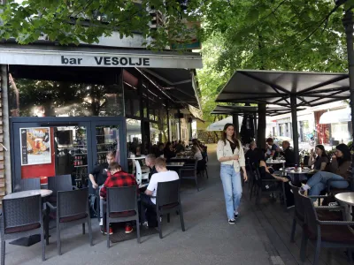 15. 04.2024- bari na Igriški ulici<br>Vesolje<br>Foto: Tomaž Skale<br>