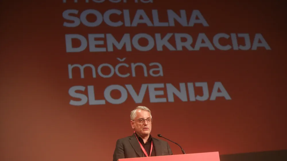 - Matjaž Han, minister za gospodarstvo, turizem in &scaron;port, novi predsednik SD,- 13.04.2024. Volilni kongres stranke SD, na katerem so delegati odločali o novem vodstvu in nadaljni poti socialne demokracije v Sloveniji.//FOTO: Bojan Velikonja