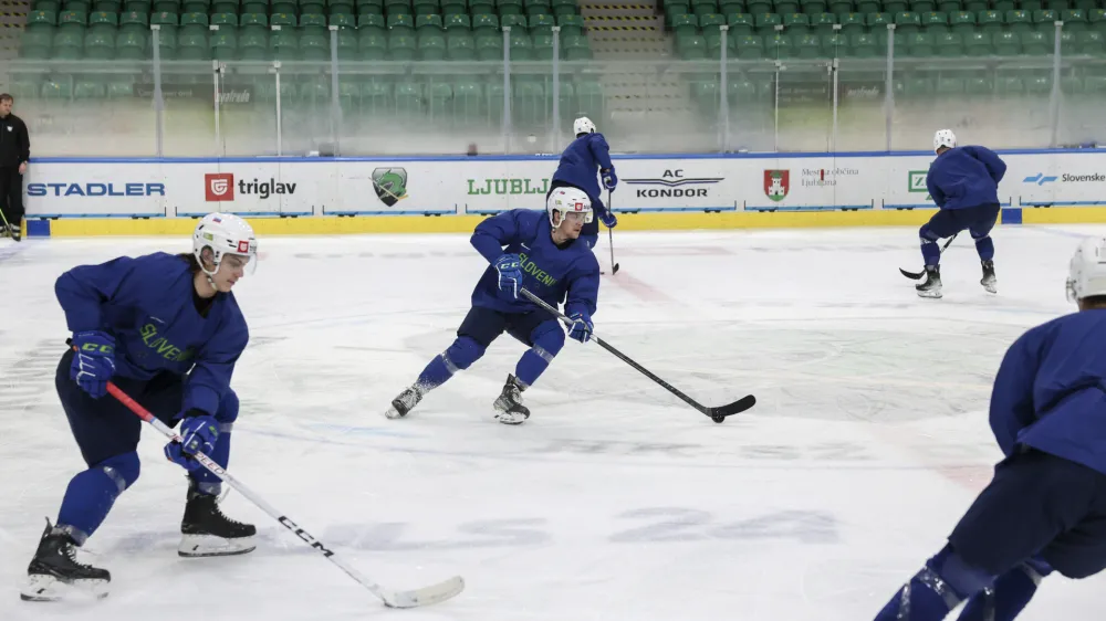 - 08. 04. 2024 - hokejska reprezentanca v dvorani Tivoli nadaljuje priprave na svetovno prvenstvo divizije I-A //FOTO: Jaka Gasar