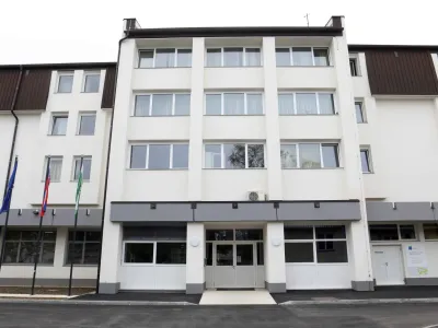 Študentje se morajo izseliti iz Dijaškega doma Vič. 