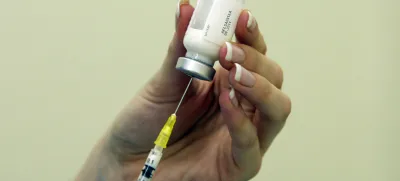 cepivo pandemrix- Zdravstveni dom Fužine - cepljenje proti pandemski gripi, ki povzroča virus A (H1N1)  ///FOTO: Luka CjuhaOPOMBA: ZA OBJAVO V ČASOPISU DNEVNIK