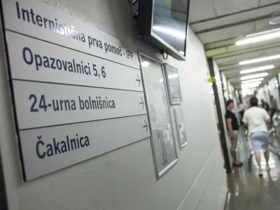 ﻿- 04.06.2015 - Univerzitetni klinični center v Ljubljani - Internistična prva pomoč (IPP), specialistična služba, del Urgentnega bloka Univerzitetnega kliničnega centra v Ljubljani - Urgentni blok UKC - urgenca -  ///FOTO: Luka Cjuha.