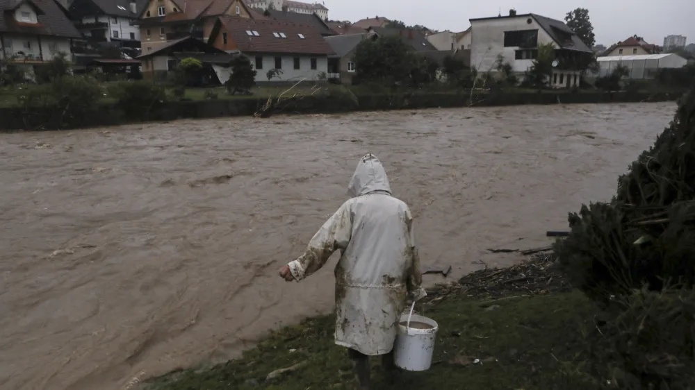 Škofja Loka - Puštal05.08.2023 najhujše poplave v zgodovini Slovenije - slovenija pod vodo - poplave - sanacija - čiščenjeFOTO: Luka Cjuha
