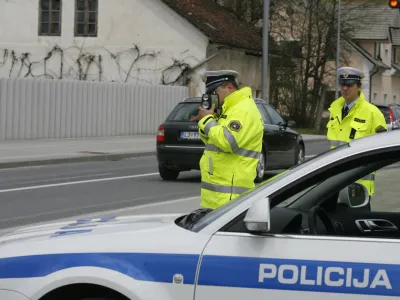 Tveganje smrti ali hude po&scaron;kodbe v primeru trka avta s pe&scaron;cem ali kolesarjem je pri 50 kilometrih na uro 50-odstotno, pri 30 pa 10-odstotno.&nbsp;