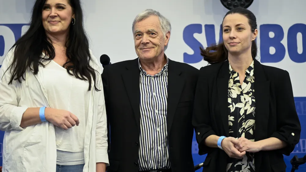 Gibanje SvobodaIrena JovevaJanja SlugaAleksander Merlo- 6.04.2024 – 1. festival SVOBODE, Zbilje.  //FOTO: Nik Erik Neubauer