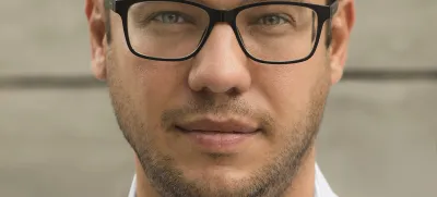 Zoran Nechev., vodja oddelka za EU na Inštitutu za demokracijo (IDSCS) in sodelavec Nemškega sveta za zunanje odnose (DGAP). 