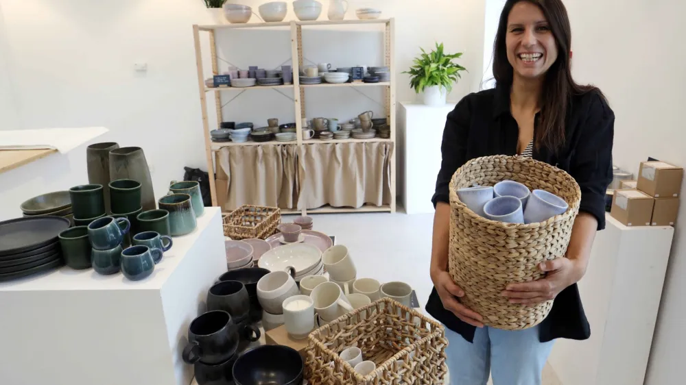 15.05.2024 - Nataša Van Hal, keramika, center RogFoto: Tomaž Skale