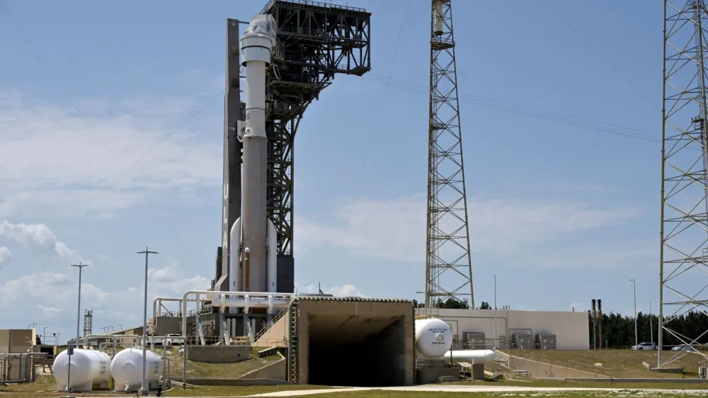 FILE PHOTO: A United Launch Alliance Atlas V rocket stands on the pad the day after a launch attempt of two astronauts aboard Boeing's Starliner-1 Crew Flight Test (CFT) was delayed for technical issues prior to a mission to the International Space Station, in Cape Canaveral, Florida, U.S. May 7, 2024. REUTERS/Steve Nesius/File Photo