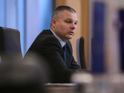 - 28.11.2016 - Darko Muenič, direktor urada za preprečevanje pranja denarja predstavil določbe novega zakona o preprečevanju pranja denarja in financiranja terorizma;  //FOTO: Jaka Gasar