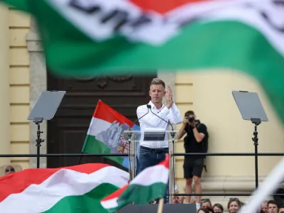 Peter Magyar, former government insider and leader of the Respect and Freedom (TISZA) Party, applauds during an anti-government protest in Debrecen, Hungary, May 5, 2024. REUTERS/Bernadett Szabo