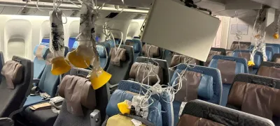 FILE PHOTO: The interior of Singapore Airlines flight SQ321 is pictured after an emergency landing at Bangkok's Suvarnabhumi International Airport, Thailand, May 21, 2024. REUTERS/Stringer/File Photo