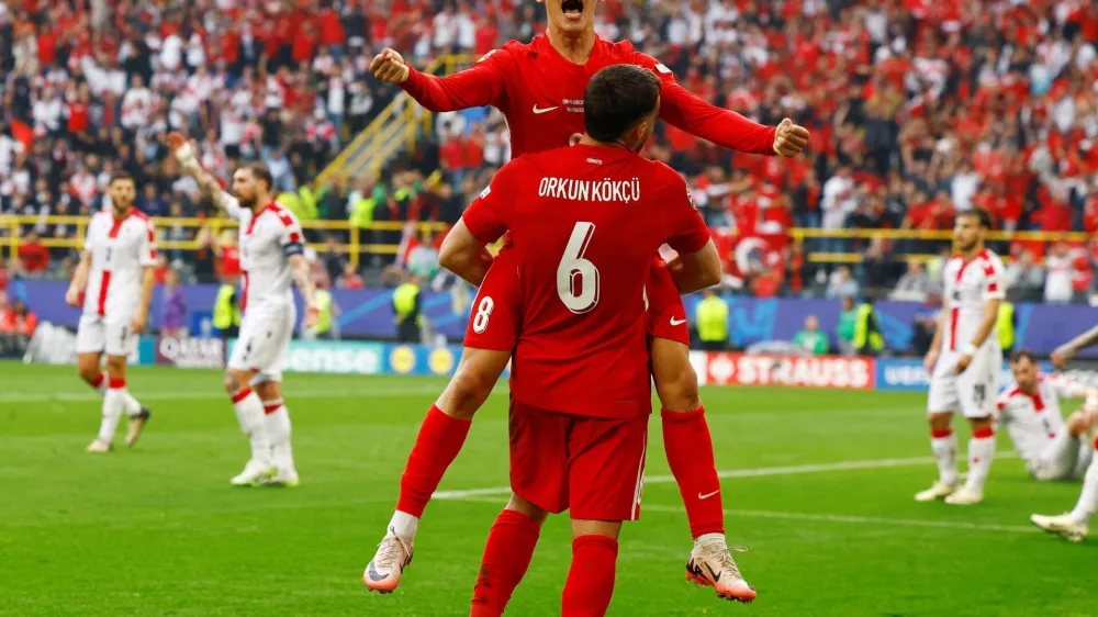 Soccer Football - Euro 2024 - Group F - Turkey v Georgia - Dortmund BVB Stadion, Dortmund, Germany - June 18, 2024 Turkey's Arda Guler and Orkun Kokcu celebrate a goal that was later disallowed REUTERS/Piroschka Van De Wouw   TPX IMAGES OF THE DAY