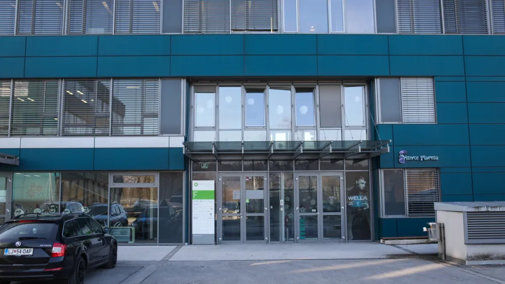 Za nakup Gorenja Gostinstva je po na&scaron;ih podatkih Sovita oddala najbolj&scaron;o ponudbo, trenutno pa usklajujejo pogodbene podrobnosti za zaključek posla.&nbsp;