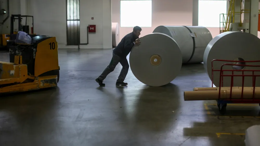 V drugih državah EU med poklicnimi boleznimi prevladujejo bolezni kože, naglušnost in astma. 