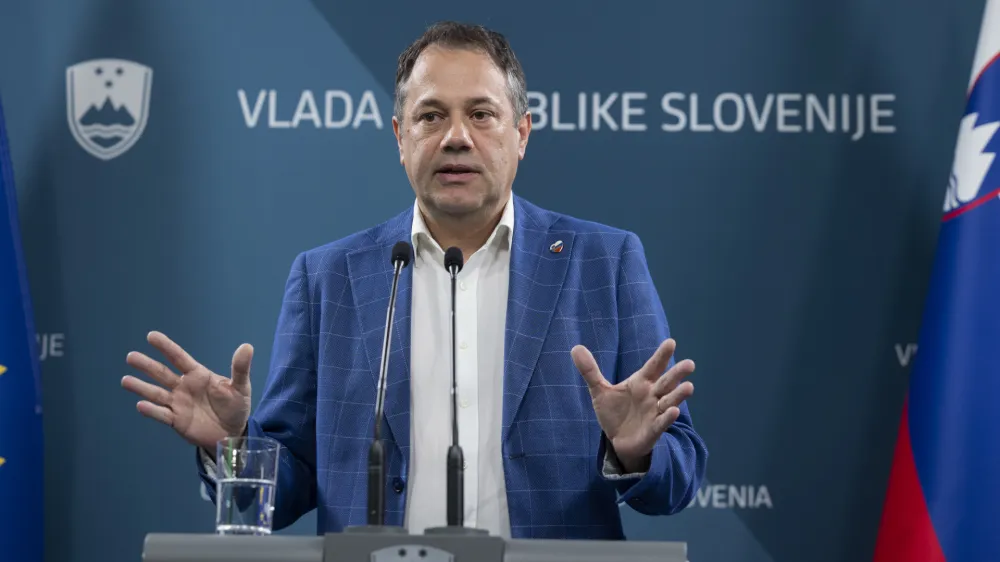 Podpredsednik vlade Matej Arčon je izpostavil, da sta nastajajoča proračunska predloga za leti 2025 in 2026 podlaga za uresničitev najpomembnejših koalicijskih zavez. 