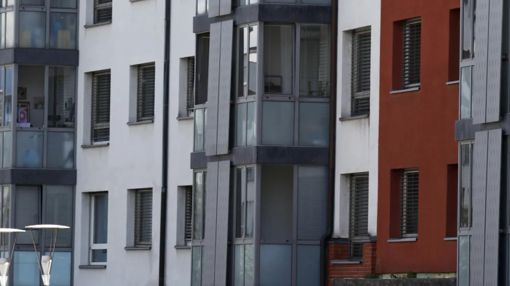 - stanovanjsko naselje Nove Poljane - neprofitna stanovanja - Javni stanovanjski sklad Mestne občine Ljubljana (MOL)//FOTO: Luka Cjuha