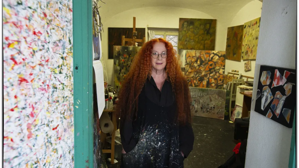 Neca Falk pevka slikarka Fotografija: Tone Stojko