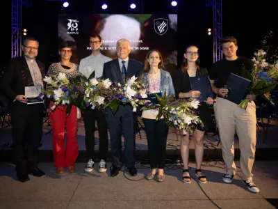 V Medvodah so ob trideseti obletnici občine podelili priznanja najbolj prizadevnim občanom.

 