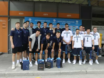 22.07.2024 - Košarkarska zveza Slovenije na Leskoškovi cesti 12 v Ljubljani začne sprejem za moško reprezentanco Slovenije do 20 letFOTO: Luka Cjuha