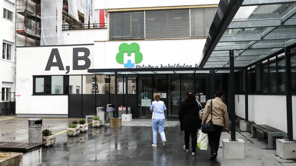 Jeseni&scaron;ka bolni&scaron;nica je nov urgentni center dobila leta 2015, gre pa za največjo pridobitev v zgodovini bolni&scaron;nice. Foto: Luka Cjuha

&nbsp;