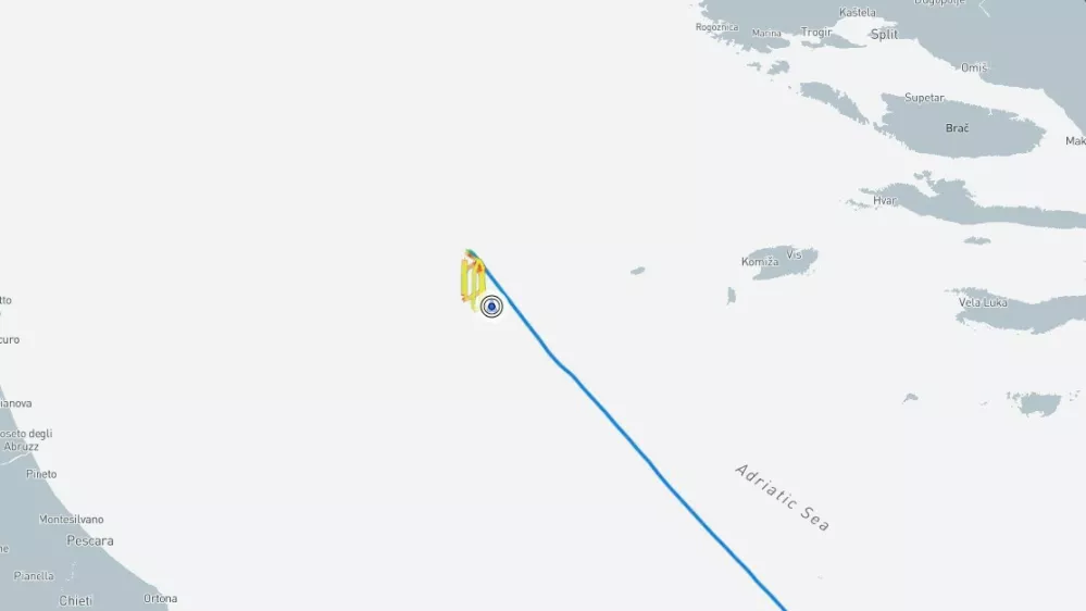 Pot ladje Explorer of the Seas med iskanjem pogre&scaron;anega. 