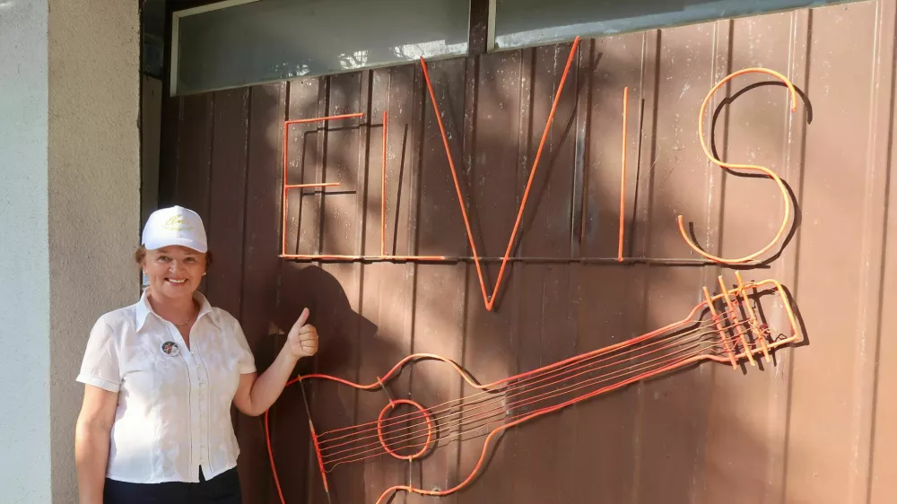 Elvis Presley fan club Slovenija, Vrtovče, Oskar Trobec, glasba, oboževalci, Natalija Šega / Foto: Nataša Bucik Ozebek