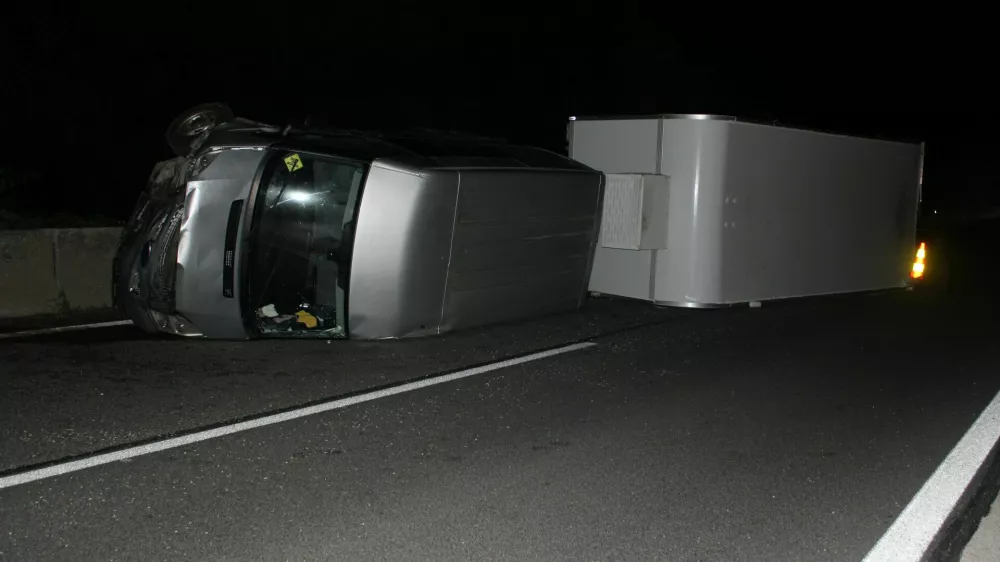 Nesreča ruskega voznika na &scaron;tajerski avtocesti