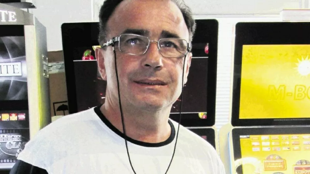 Zlatko Waiss, Advansys