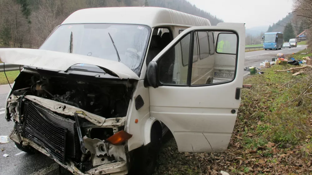 Prometna nesrela v Zajesovniku pri Vranskem