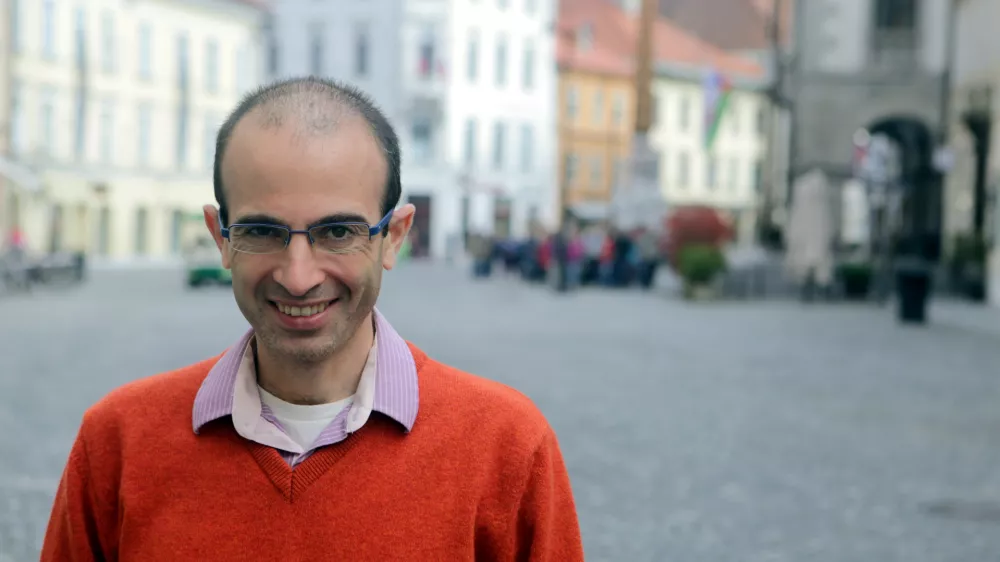 Yuval Noah Harari, izraelski pisatelj - avtor mednarodne knjižne uspe&scaron;nice SAPIENS, Kratka zgodovina člove&scaron;tva.//FOTO: Bojan Velikonja / Foto: Bojan Velikonja