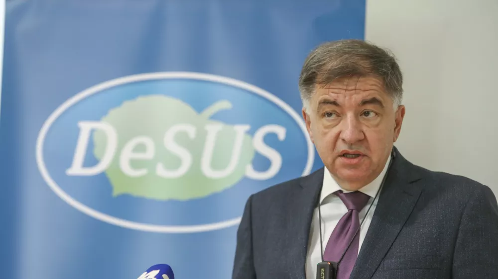 Vlado Dimovski23.09.2024 - novinarska konferenca stranke DeSUS, na kateri bo novoizvoljeni predsednik Vlado Dimovski predstavil novo vizijo stranke.FOTO: Luka Cjuha / Foto: Luka Cjuha