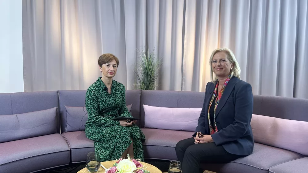 Gostja oddaje Zdravnik ob 18h je bila tokrat oftalmologinja izr. prof. dr. Nata&scaron;a Vidović Valentinčič iz Očesne klinike UKC Ljubljana, ki nam je svetovala, kako poskrbeti za zdravje svojih oči. (Foto: Aetas)