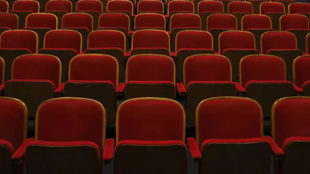 ﻿- Mestni kino Ptuj - 25.05.2021 - Starejša aktivno kino prizorišča v Sloveniji - kinodvorana //FOTO: Jaka GasarOPOMBA – REPORTAŽA ZA OBJEKTIV 2021