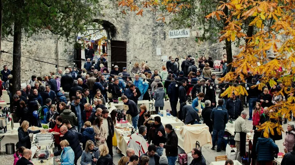 Martinovanje v Štanjelu F visitkras