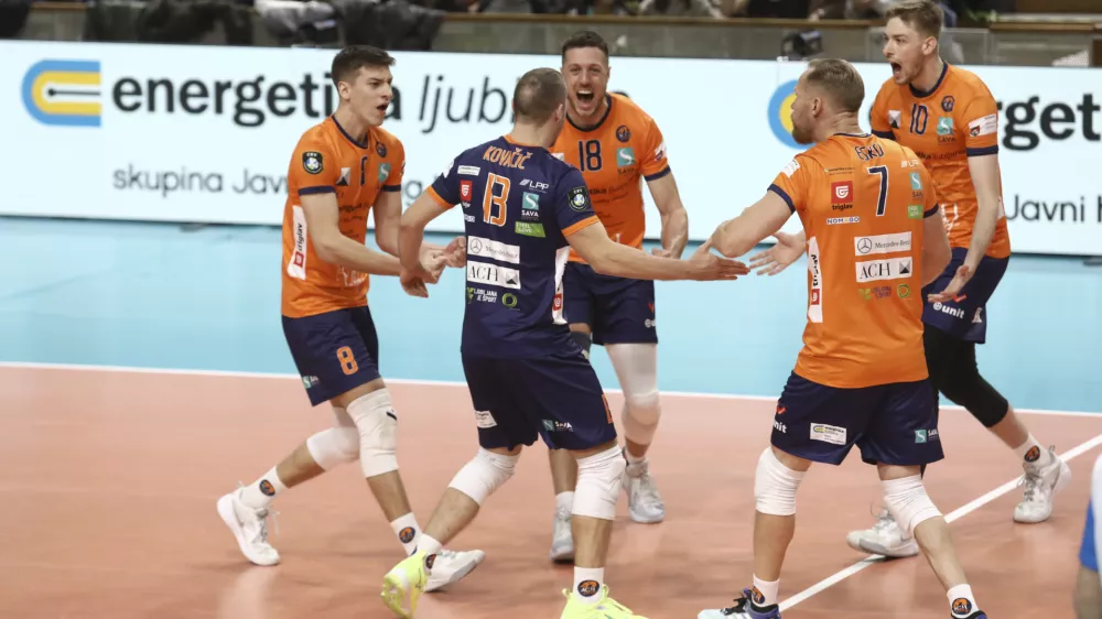 22.11.2024 - odbojka tekma ACH Volley - PGE Projekt Var&scaron;avaFOTO: LUKA CJUHA