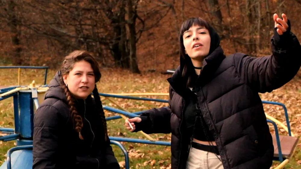 VmesSlova&scaron;ka/Slovenija, 2021, 3'Režija: Petra Hrovatin