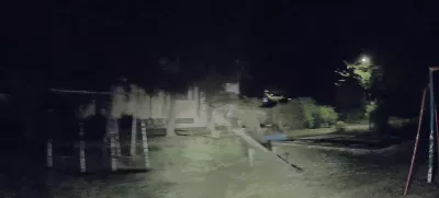 Divja vožnja z ukradenim avtomobilom.