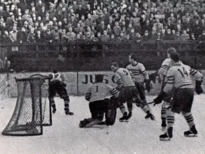 Jeseni&scaron;ki hokejisti so februarja 1957 osvojili prvi naslov prvakov / Foto: arhiv Gornjesavski muzej Jesenice / Foto: Arhiv Gornjesavski Muzej Jesenice