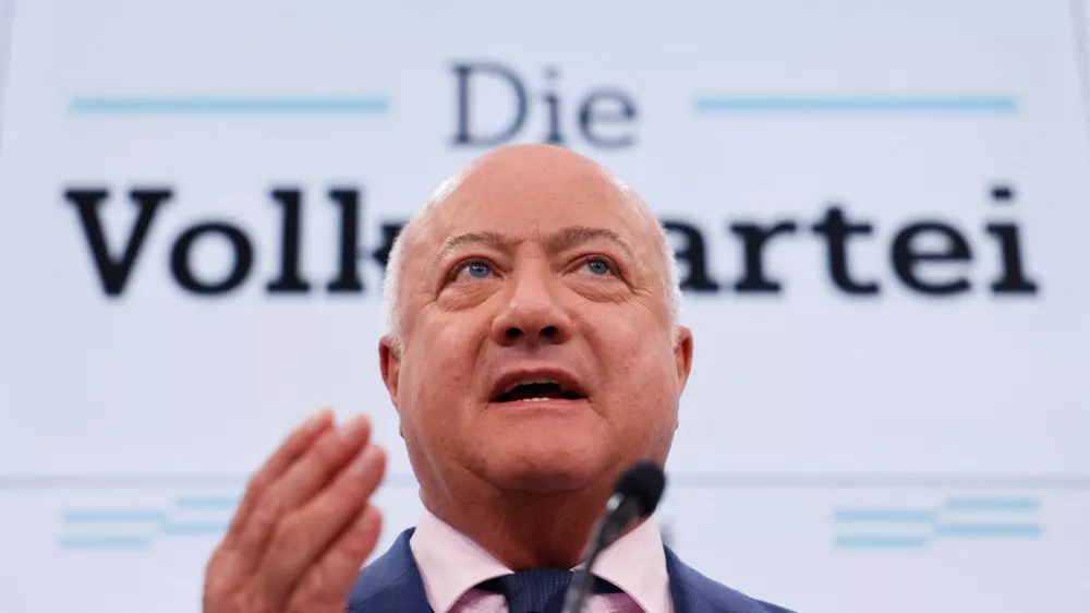 New head of People's Party Christian Stocker addresses media in Vienna, Austria, January 8, 2025 REUTERS/Lisa Leutner